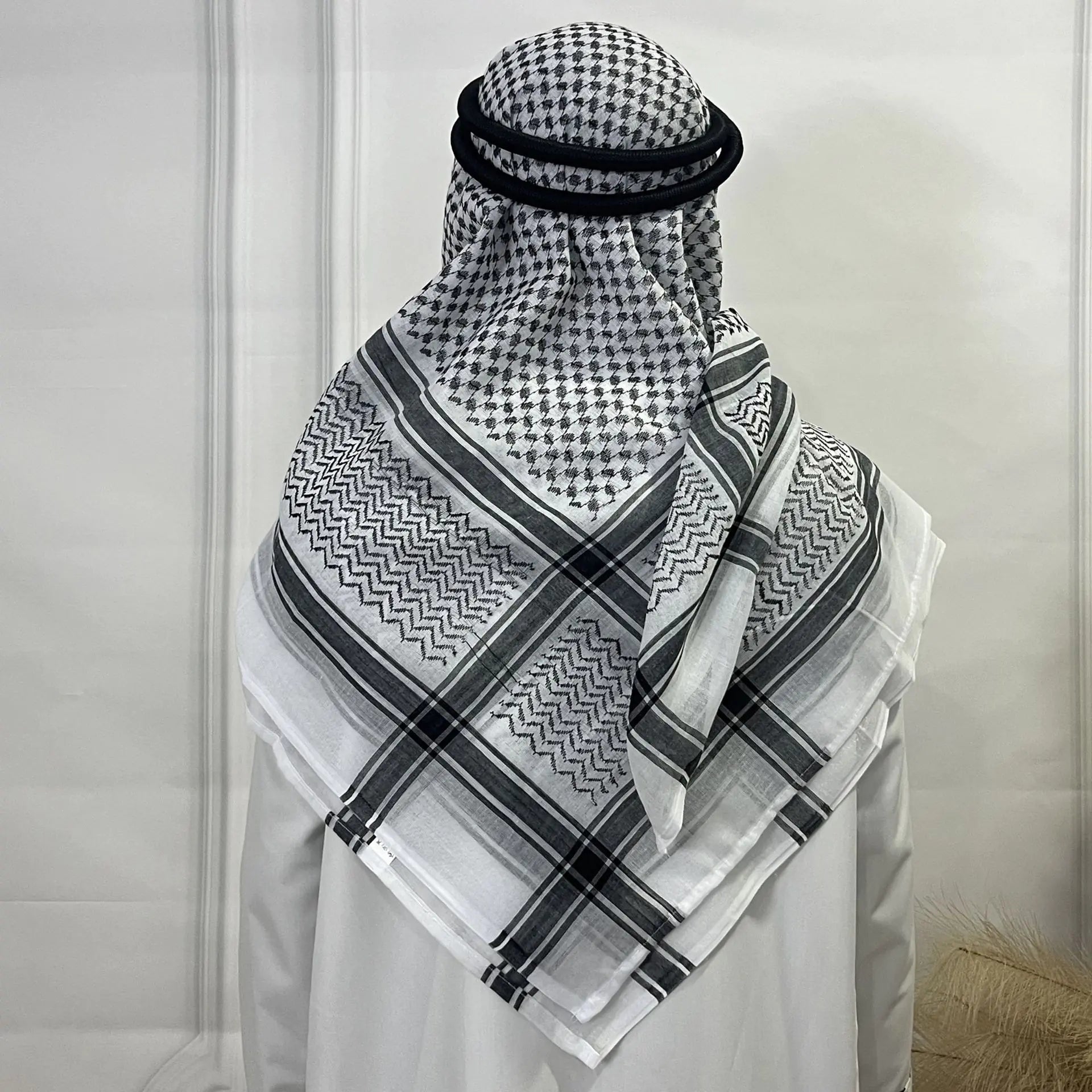 Headscarf Set with Wave Stripe Design
